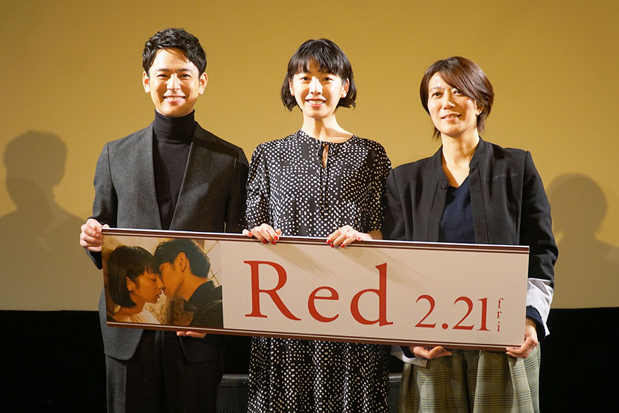 (左から)妻夫木聡、夏帆、三島有紀子監督