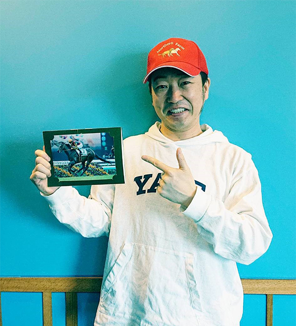 SEAMO、G1「NHKマイルカップ」に自身出資の競走馬4頭が出走!　優勝なら配信で「MOTHER」生歌唱!