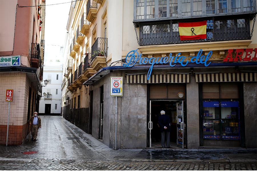 5月中旬のスペイン・セビリアの街角の様子【写真：Getty Images】