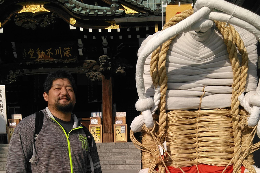 195センチ「日本の大巨人」プロレスラーが銀行員から支持を集めるワケ