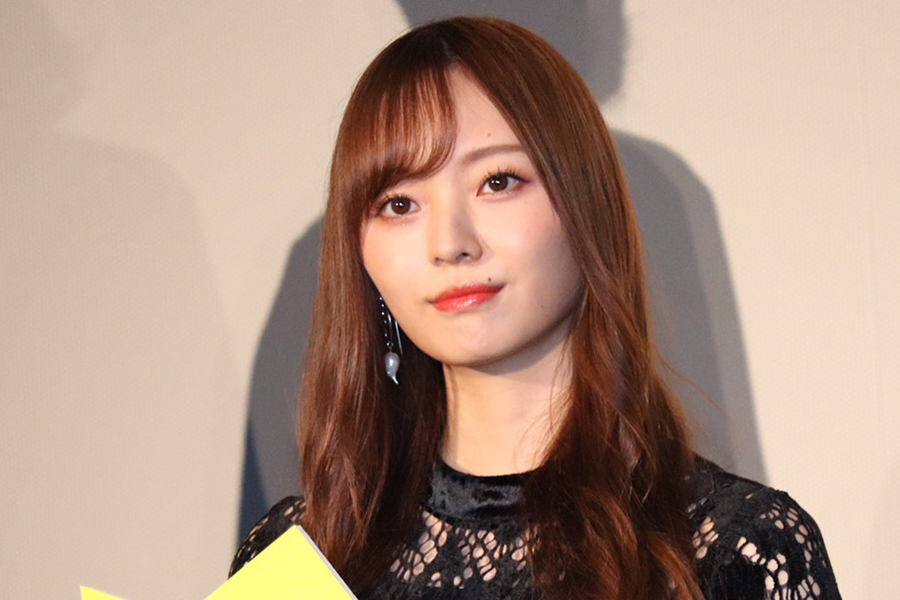 “朝の顔”乃木坂46・梅澤美波のエプロン姿に「朝が楽しみ」　オフショットに歓喜の声