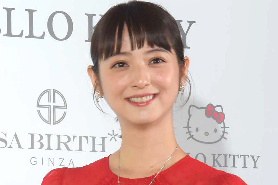 佐々木希 フリル付きノースリーブ姿にファン驚嘆 ため息出るほど可愛いぃ Encount