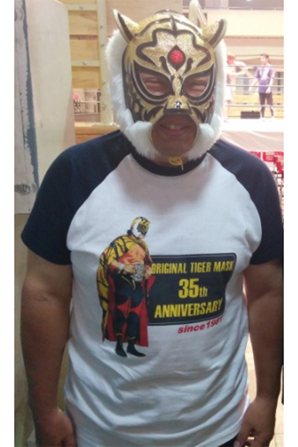 闘病中の初代タイガーマスクが来たるデビュー40周年に向けリング復帰を