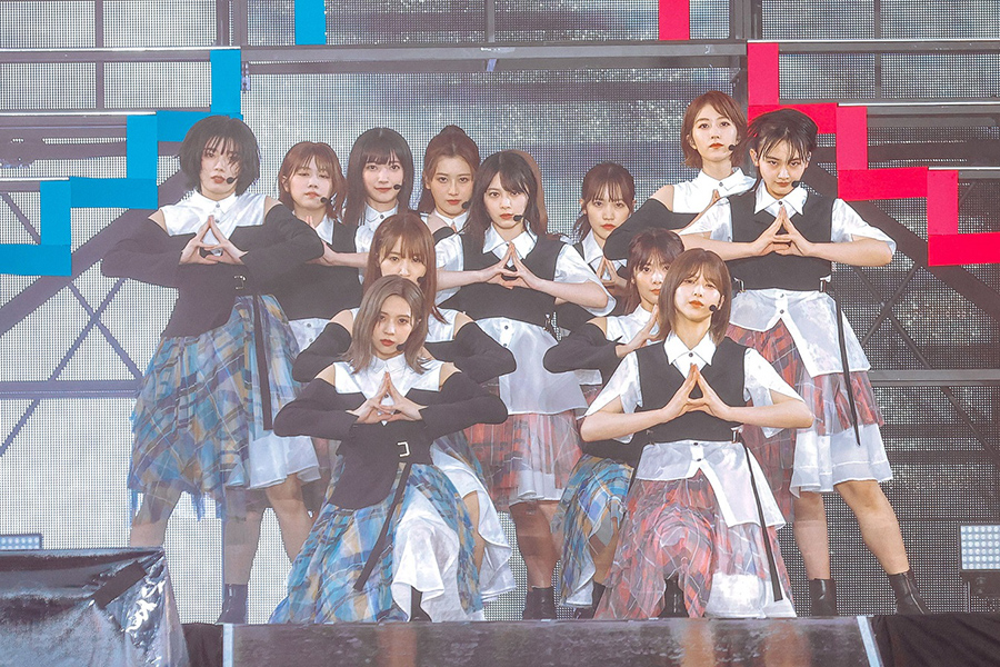 「櫻坂46」が野外ライブ「W-KEYAKI FES.2021」初日の単独公演を行った【写真：上山陽介】