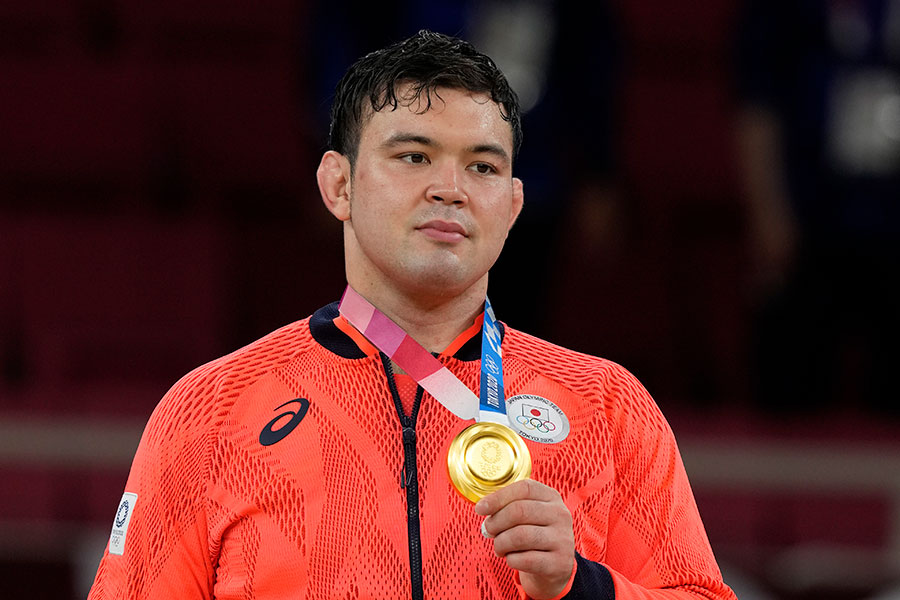 東京五輪柔道男子100キロ級金メダルのウルフ・アロン【写真：AP】