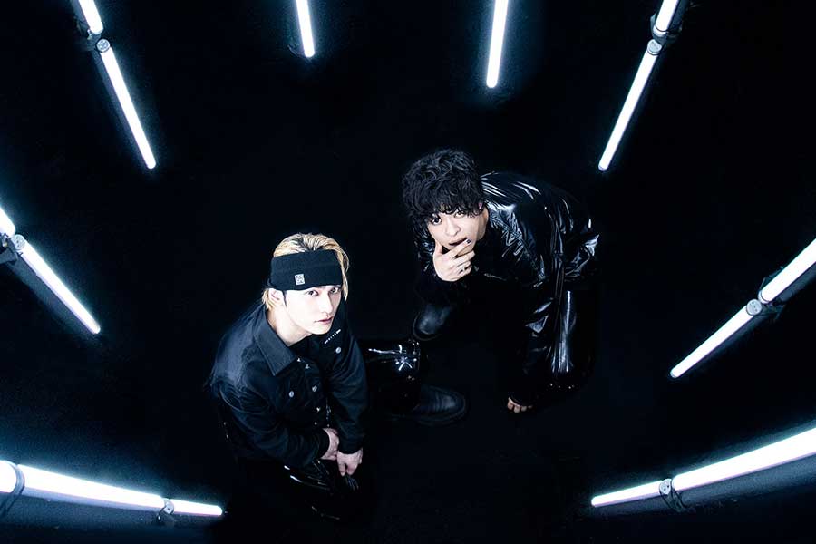 SKY-HI、盟友「THE ORAL CIGARETTES」山中拓也とのコラボ曲のリリースが決定