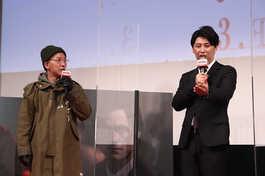 イベントに登場した「ニューヨーク」嶋佐和也（左）と屋敷裕政【写真：ENCOUNT編集部】