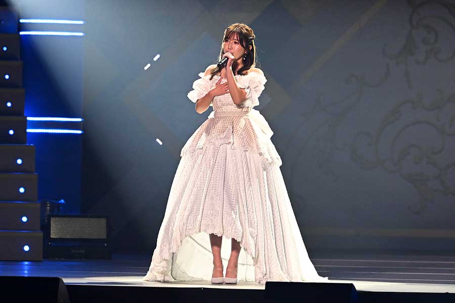 AKB48宮崎美穂「14年間捧げてきた」　卒業セレモニーで晴れやか表情「後悔した日はない」
