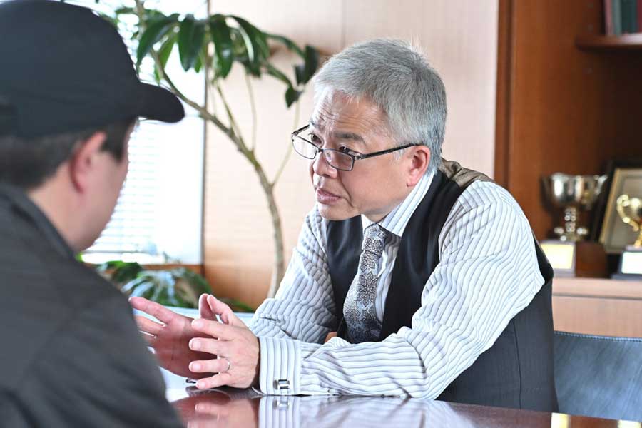 【マイファミリー】恵俊彰が弁護士役で出演、報道番組とコラボする驚きの仕掛けも