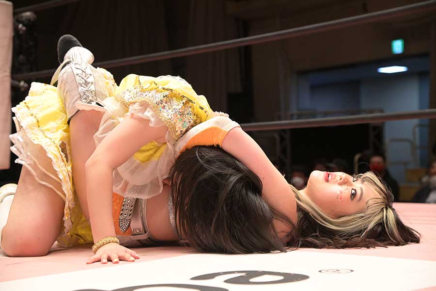 「やめたい」と何度も思うも根性で継続【写真：(C)東京女子プロレス】