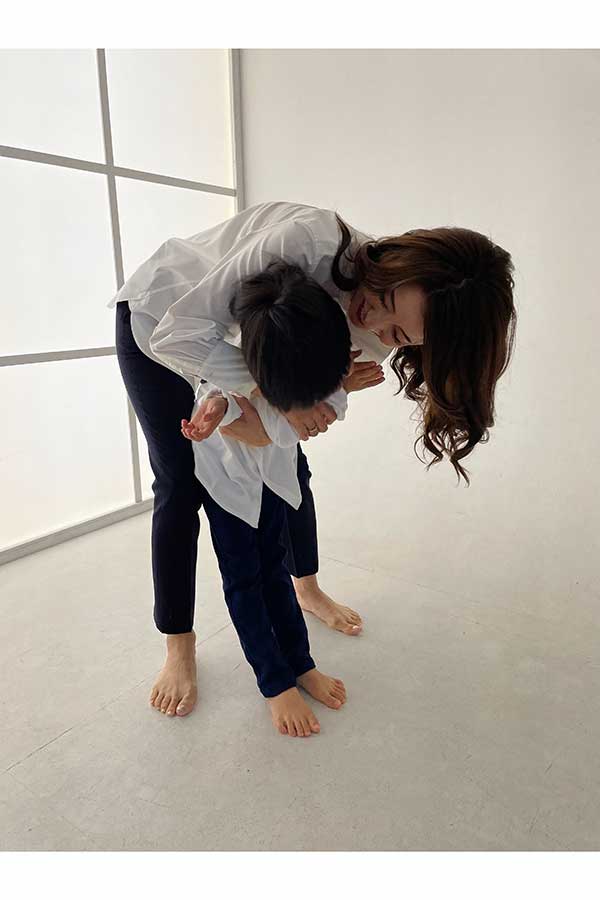 川村ひかるさんは5歳長男への愛情にあふれている【写真：Megu Entertainment株式会社提供】