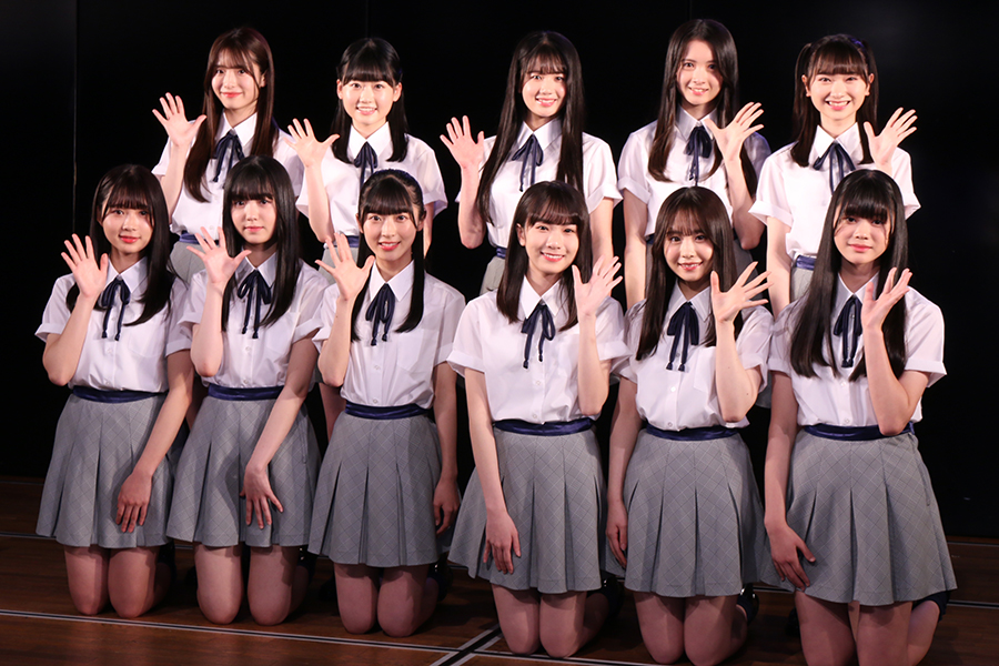 AKB48が17期生をお披露目　約5年ぶり単独オーディション、平均年齢17歳の11人が自己アピール