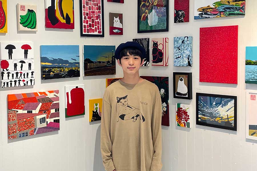 小泉今日子を魅了した18歳画家・奥村門土、8年ぶりの東京個展　小5から1日1作品を継続中