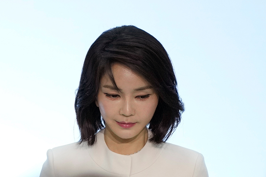 韓国新大統領夫人はスゴ腕実業家　アートビジネスで築いた華々しい経歴