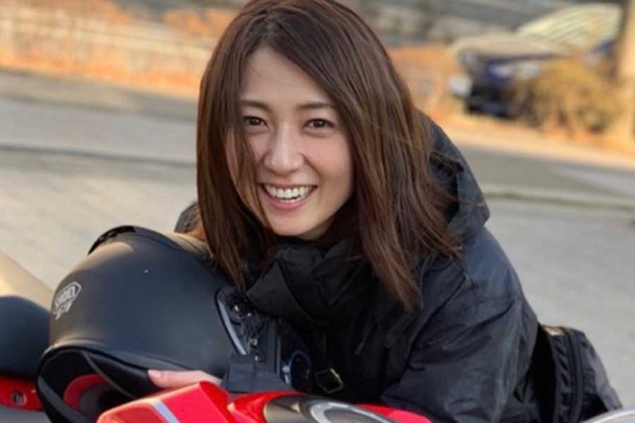 久野静香アナ、人気バイク女子とコラボでYouTuberデビュー　きっかけは「そそのかされて」