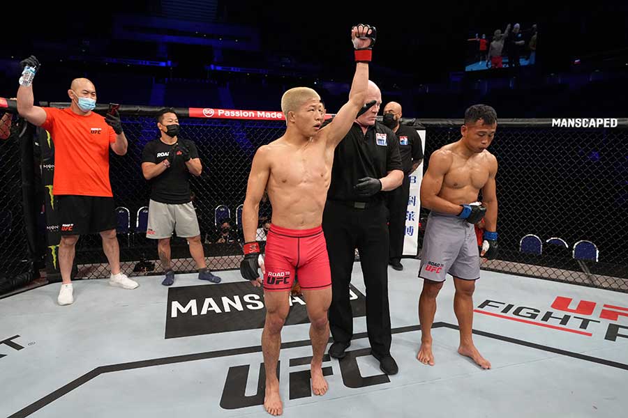【ROAD TO UFC】LDHの至宝・中村倫也、海外強豪を204秒で仕留める　夢のUFC契約まであと2勝
