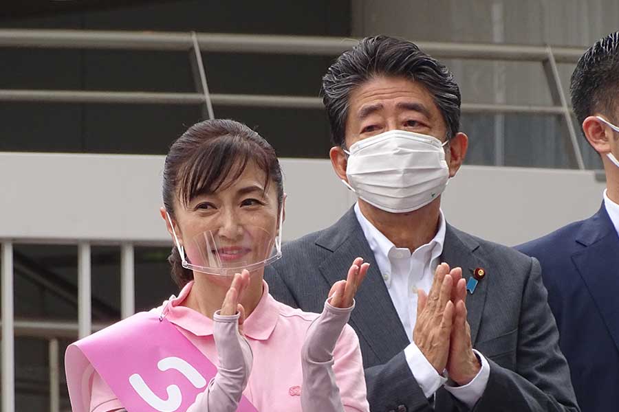 生稲晃子氏、選挙戦へ意気込み「命をつないでもらった恩返しを」　安倍元首相も応援