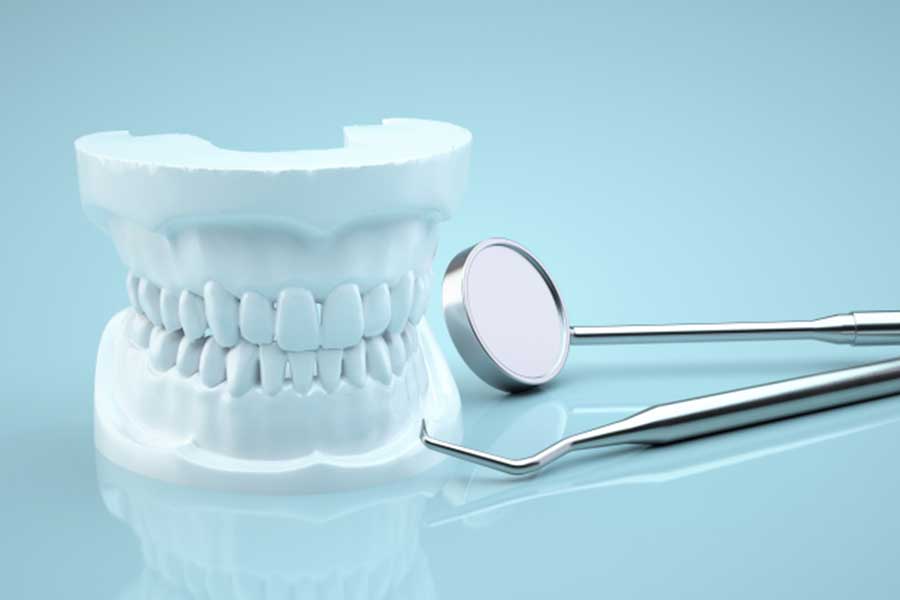 「歯のケア」なぜ重要？　ほとんど虫歯のない40代男性が診察で告げられた“悪夢”