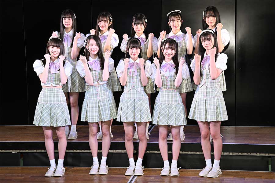 AKB48 17期生が劇場公演デビュー　ゲネプロは“25点”と辛口評価「反省点が多い」