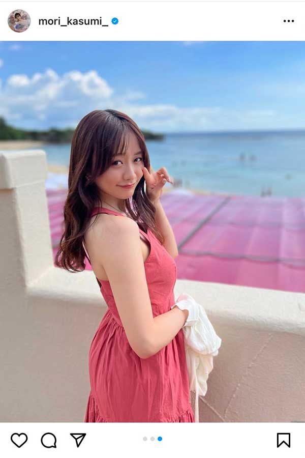 森香澄アナがピンクのドレスに身を包んだ写真を公開【写真：インスタグラム（@mori_kasumi_）より】