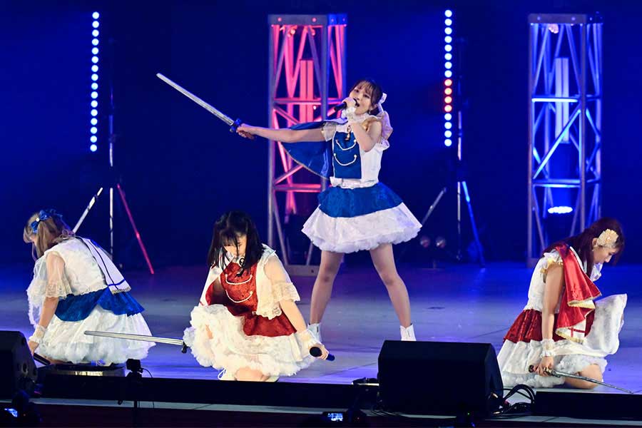 「憧れを現実にできる場所」　初心者だらけの早稲田女子8人がダンスで輝いた夏【UNIDOL】