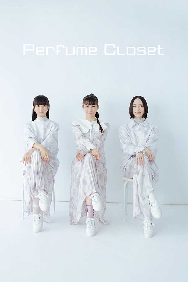 「Perfume Closet」のスニーカーがライブ会場でも販売される
