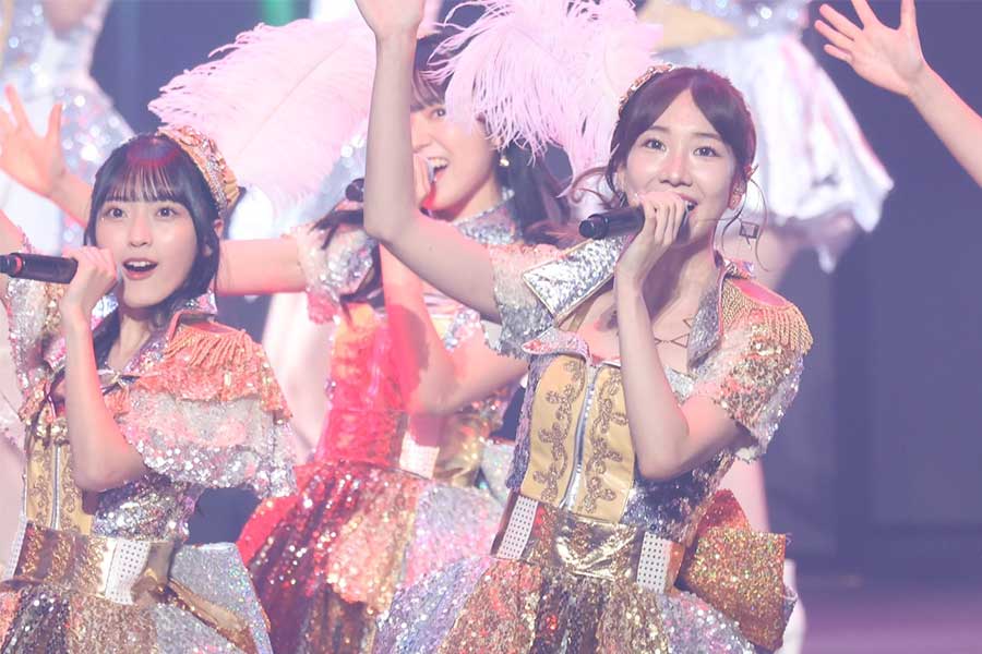 AKB48にスーパー研究生現る!?　加入5か月で選抜入り→武道館で堂々パフォーマンス