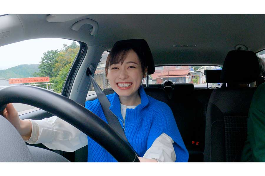 福原遥、ドライブ姿を初公開　スムーズな運転に称賛も「駐車がめちゃめちゃ下手なんです」