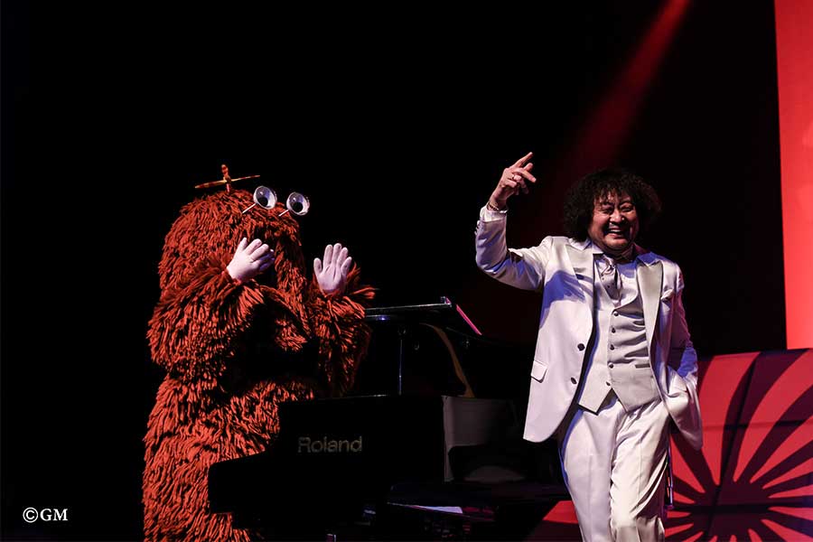 葉加瀬太郎とムックがライブで共演！ムックの「情熱大陸」に5000人から大歓声