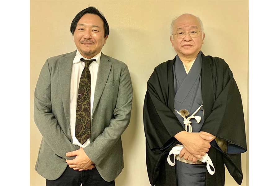 今村翔吾さん（左）と浅田次郎さん