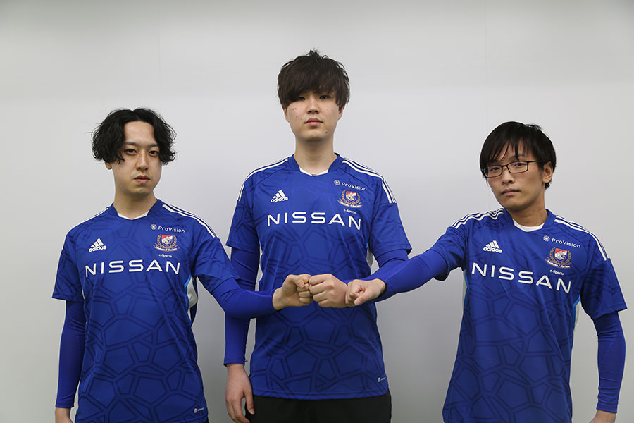 横浜F・マリノスeスポーツに加入した（左から）Mao、amatel、Arrow【写真：ENCOUNT編集部】