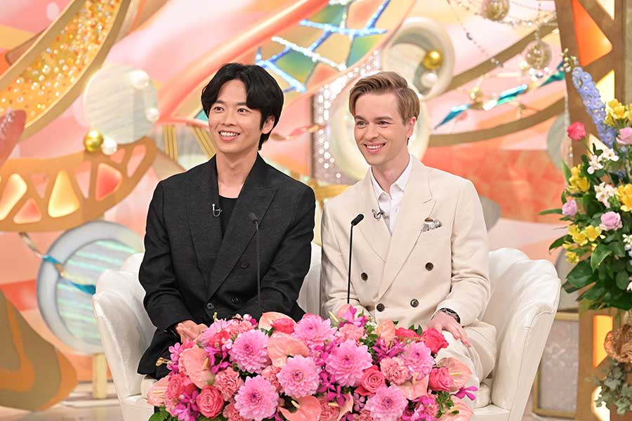 【新婚さん】仏在住の同性婚カップルが出演　出会いは日本、告白ないまま自然にカップルへ