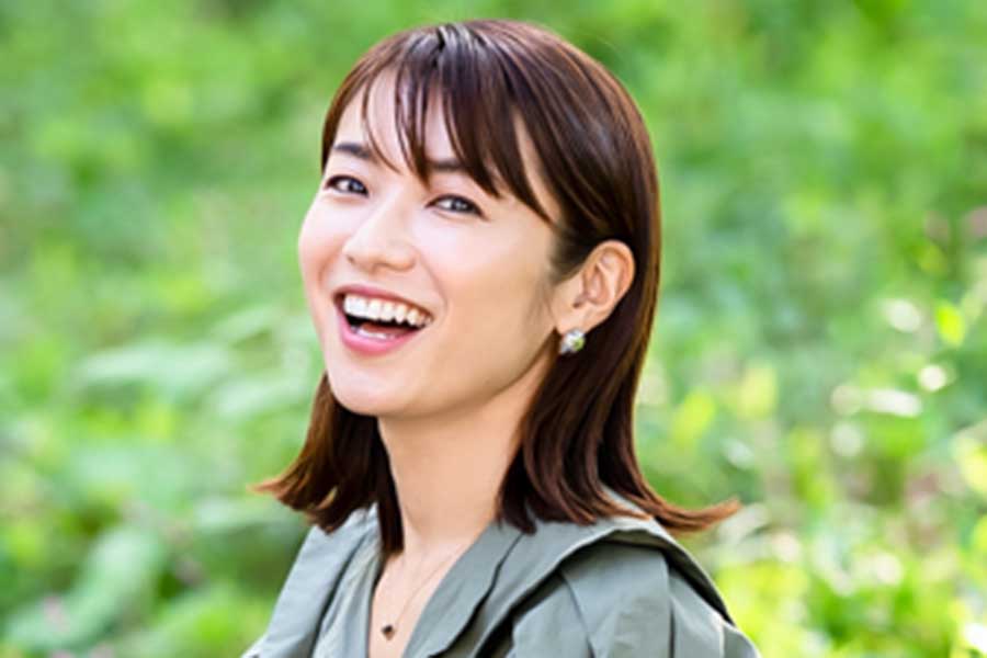 内山理名、吉田栄作と結婚2周年　幸せいっぱいの2Sに「とっても素敵」「お似合い」の声
