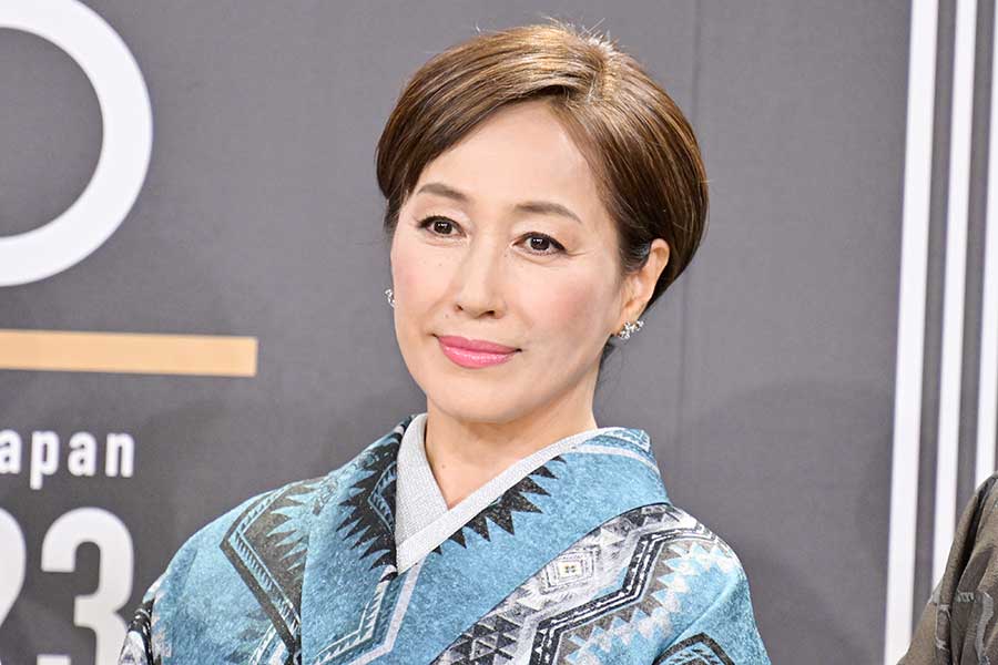 高島礼子、『KIMONOIST』受賞に喜び　デビュー作は着物で「着物に支えられた芸能生活」