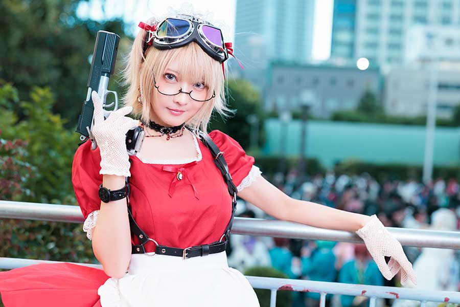 「戦う女の子」をテーマにしたメイドコスプレを披露した火将ロシエル【写真：ENCOUNT編集部】