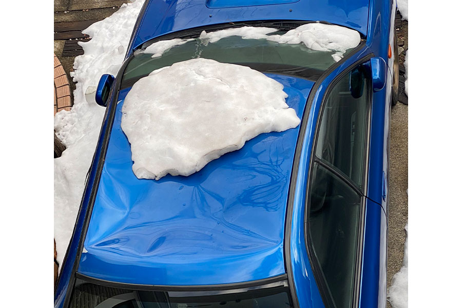 大雪の影響で愛車に悲劇が【写真：オーナー提供】