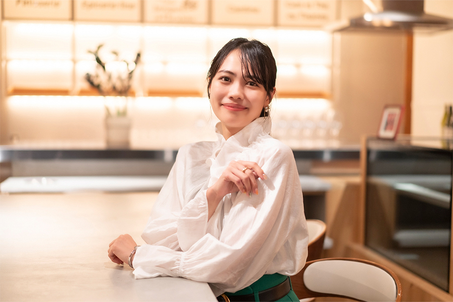 タレントのほか、経営者としての顔も持つ難波遥さん【写真：舛元清香】