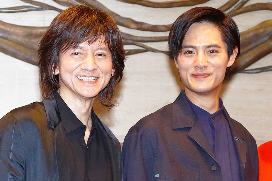 制作発表会に登壇した岡本健一（左）と岡本圭人【写真：ENCOUNT編集部】