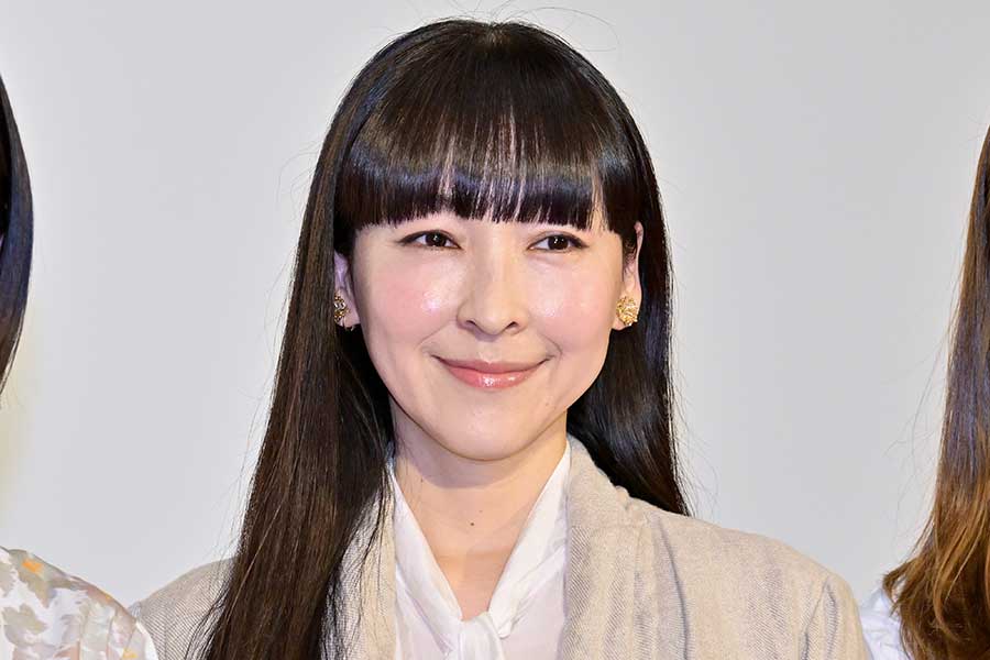 麻生久美子、ユーミン楽曲のお気に入りは『真夏の夜の夢』　高校時代「カラオケでよく歌った」