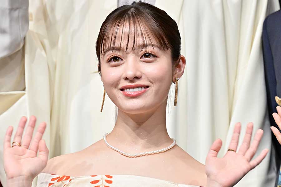 橋本環奈、不安抱く共演者を鼓舞し続けた言葉とは　頼もしさに年上女優からは「“スナック環奈”みたいな」