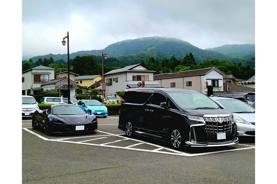 駐車場で愛車に関する小芝居が話題に【写真：べるべる（＠9_berber）さん提供】