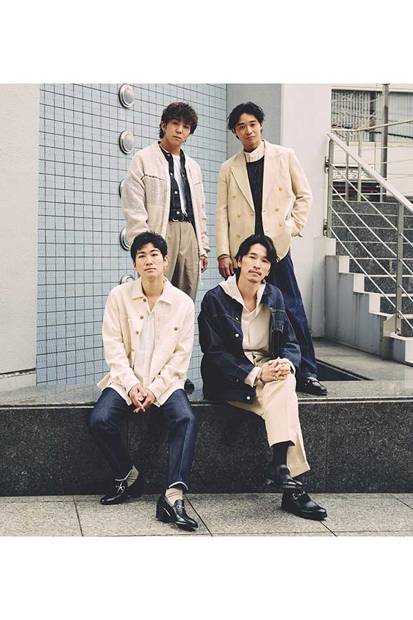 s**t kingzの（前列左から）Oguri、NOPPO、（後列左から）kazuki、shoji【写真：北野翔也】