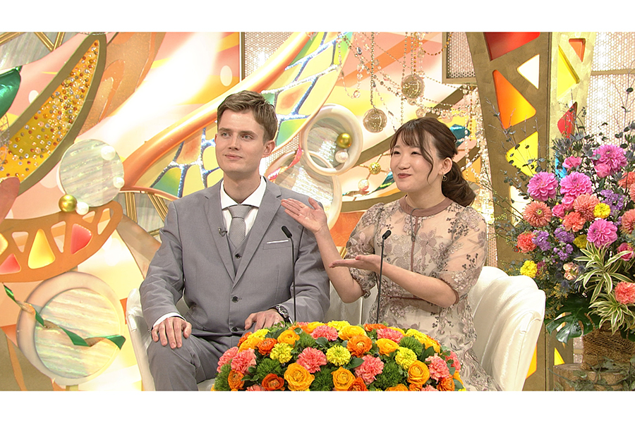 国際結婚カップルが出演【写真：(C)ABCテレビ】