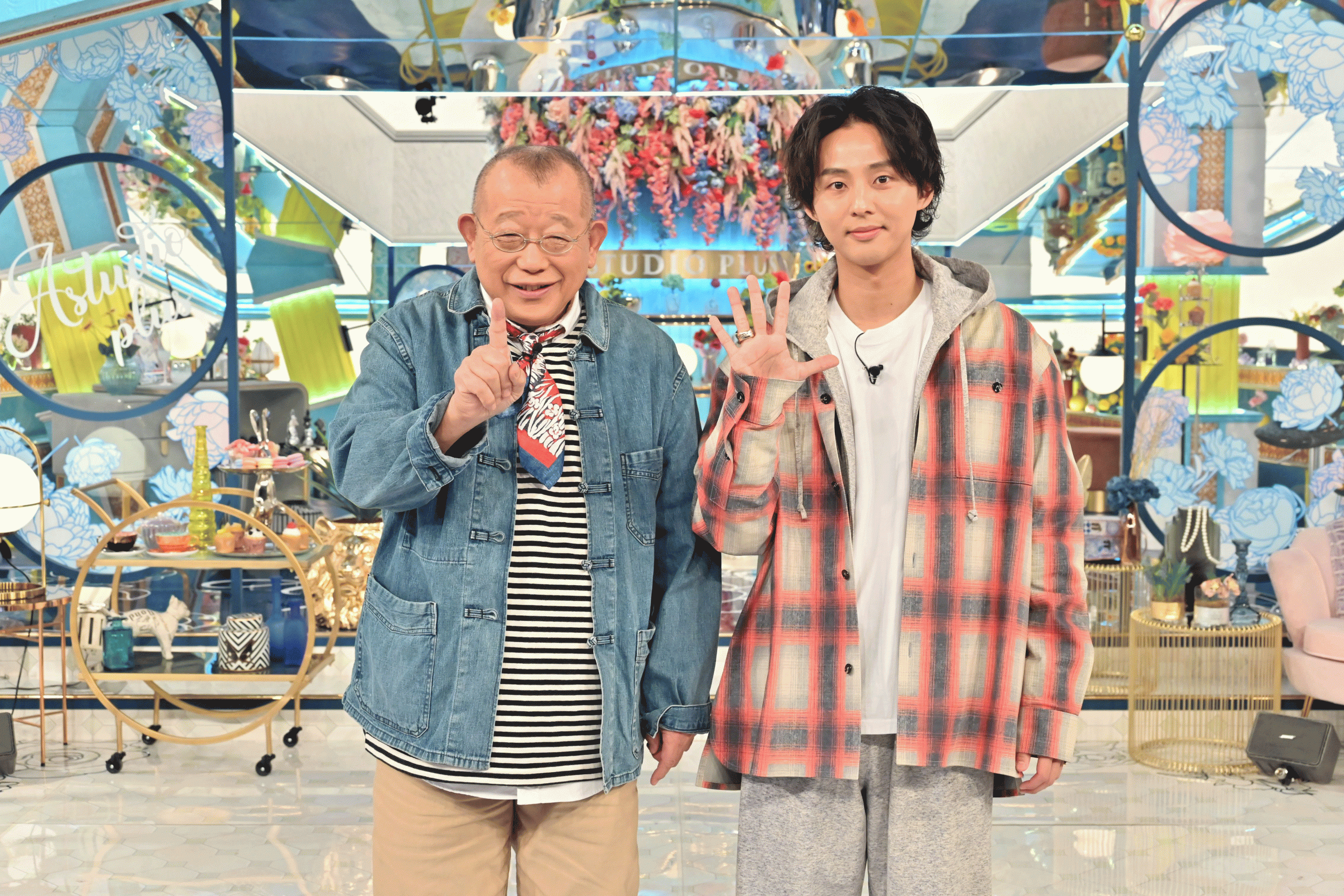 『A-Studio+』MCの笑福亭鶴瓶（左）と藤ヶ谷太輔【写真：(C)TBS】