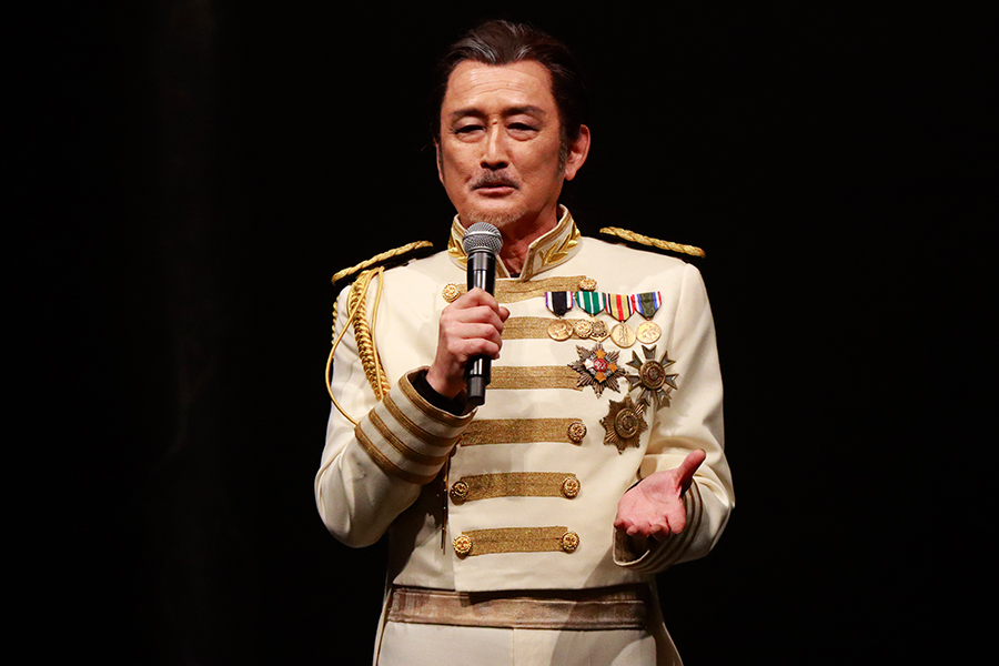 吉田鋼太郎、蜷川幸雄さんからバトン引き継ぎ『ハムレット』上演「重大な責任と重圧感じる」