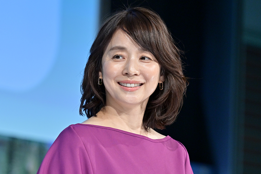 記者発表会に参加した石田ゆり子【写真：ENCOUNT編集部】