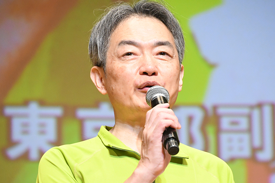 記念式典に登壇した栗岡祥一氏【写真：ENCOUNT編集部】