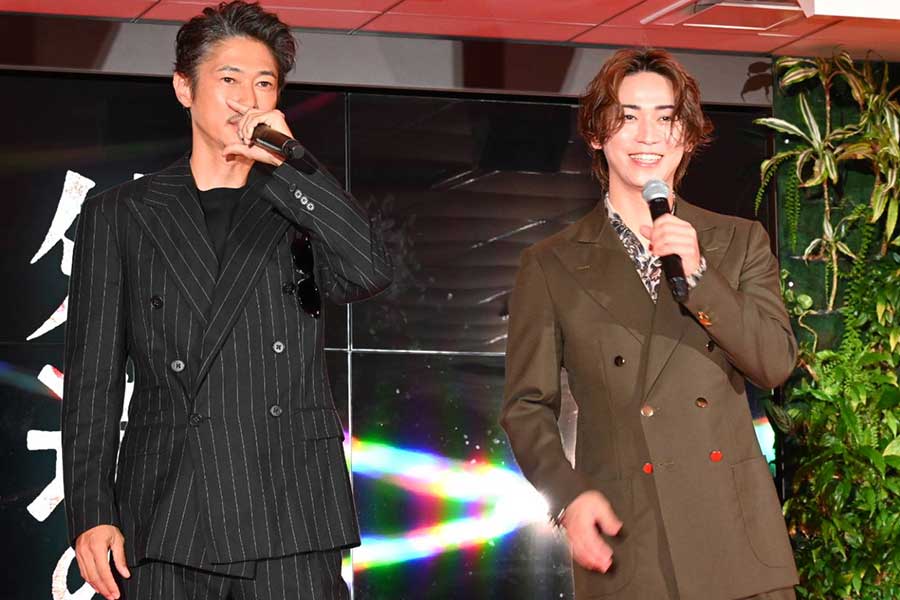 イベントに登壇した窪塚洋介（左）と亀梨和也【写真：ENCOUNT編集部】