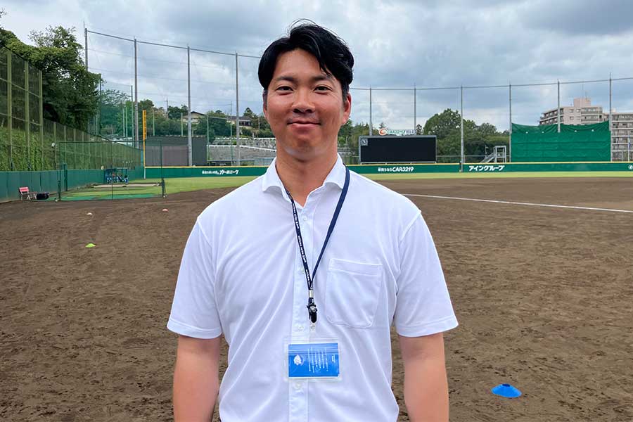 プロ野球選手引退→スカウト転身、激変した生活リズム　大嫌いだったスーツを毎日着用