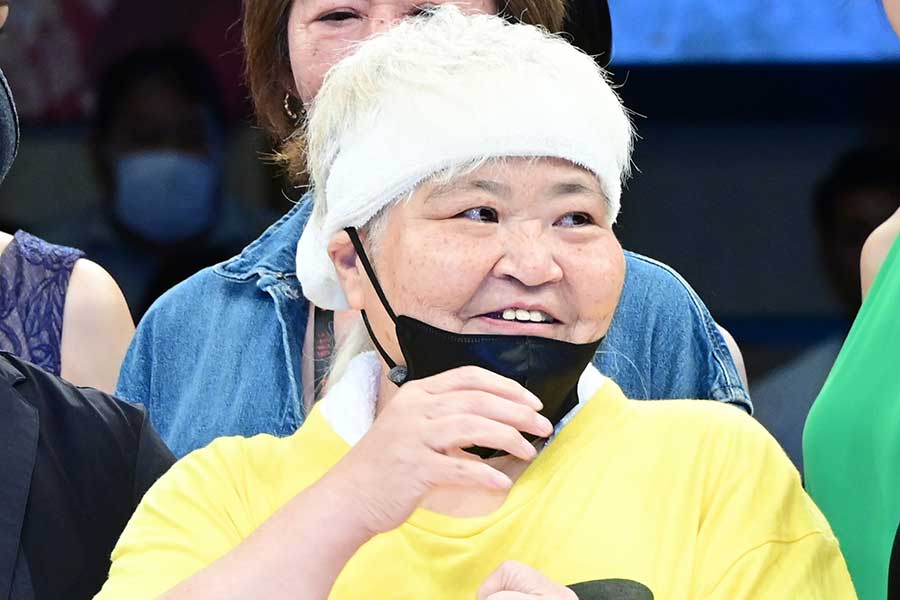 父への憎しみでプロレスの道へ「絶対にぶっ倒してやる」　ダンプ松本の壮絶過去、最愛の母への思い